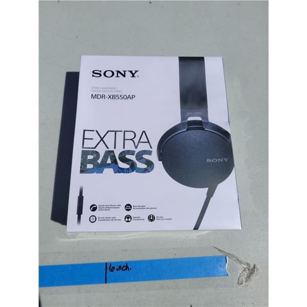 Sony Extra Bass MDR-XB550AP Head Phones
