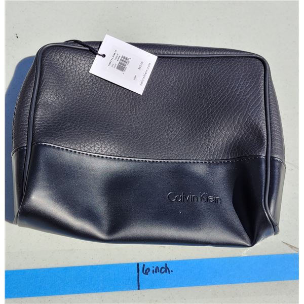 Calviin Klein Mens Toiletry Bag