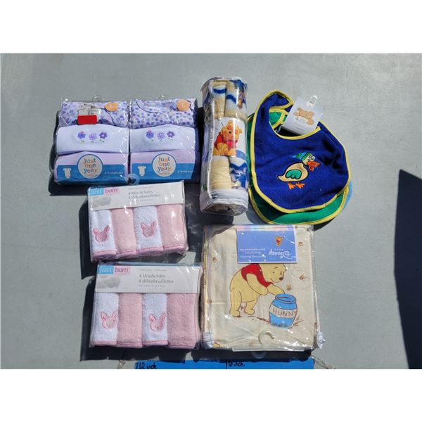 Baby Lot - Winnie the Pooh Blankets, Wash Cloths, Bibs, Onesies