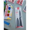 Image 3 : Kitchen Lot - Mini bites, 2x Joie Watcher, Wilton Jumbo Cookie Spatula, 4x Kuhn Rikon Knives