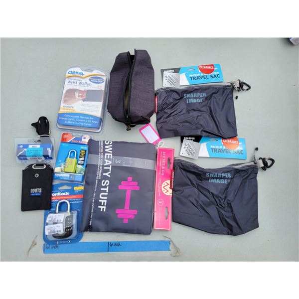 Travel Lot - 2x Lock, Roots Travel ID, Wrist Wallet, Jet Set & Go, +