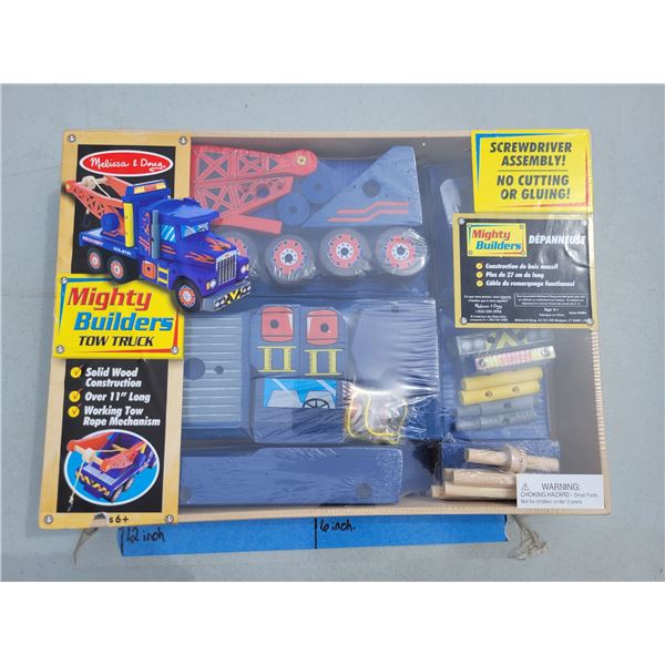 Melissa & Doug Mighty Builders Tow Truck