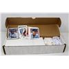 Image 1 : 1990 UPPER DECK BASEBALL CARD SET