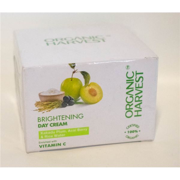 ORGANIC HARVEST BRIGHTENING DAY CREAM