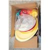 Image 1 : VINTAGE PLASTIC DISHES STERILITE