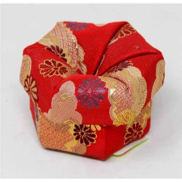 JAPANESE FABRIC POUCH BOX/CHANGE PURSE