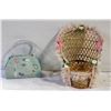 Image 1 : MINI WICKER DOLL CHAIR WITH DIVA DRESS UP