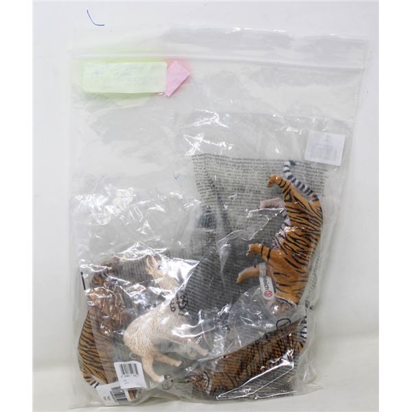 NEW 4 PACK OF ASSORTED SCHLEICH TOYS