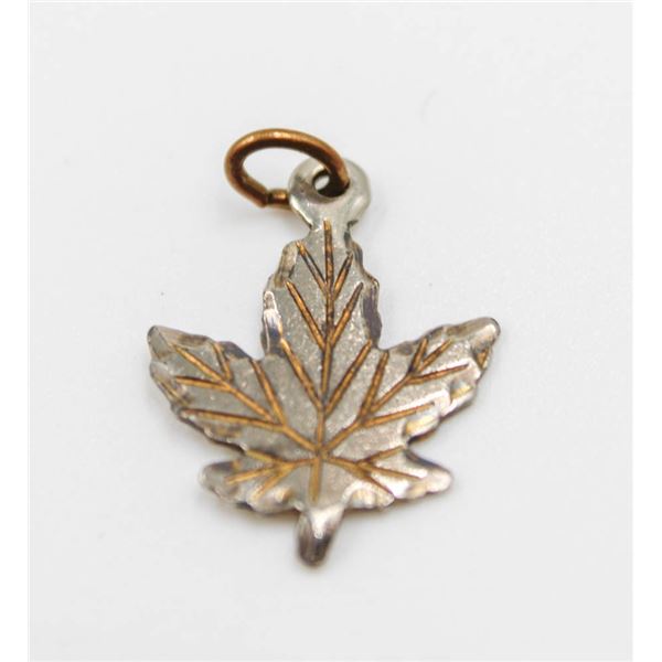 STERLING SILVER MAPLE LEAF PENDANT