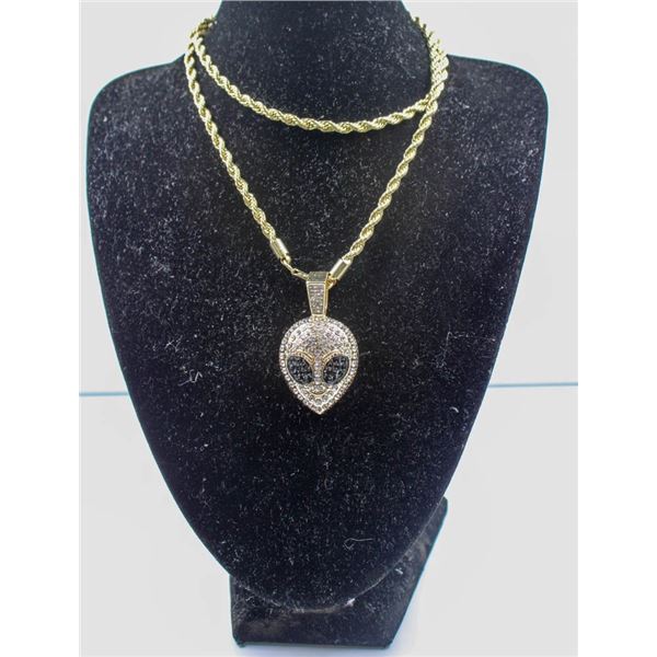DIAMOND & GOLD STYLE ALIEN NECKLACE