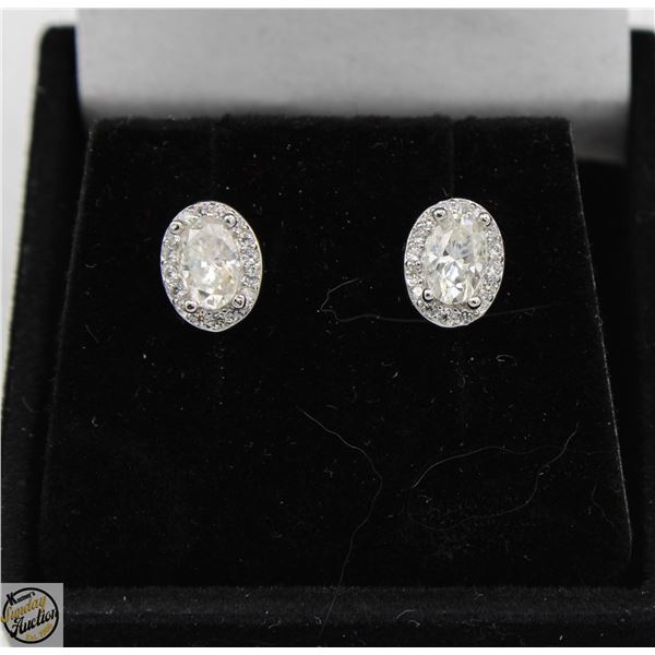 #2570-1.00 CT TW GRA CERTIFIED OVAL CUT MOISSANITE