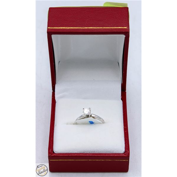 14KT WHITE GOLD DIAMOND (0.40CT) RING SIZE 6.25