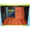 Image 5 : NEW DOCTOR DOLPHIN  INFLATABLE CASTLE BOUNCY HOUSE