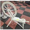 Image 1 : ANTIQUE SPINNING WHEELS-ESTATE