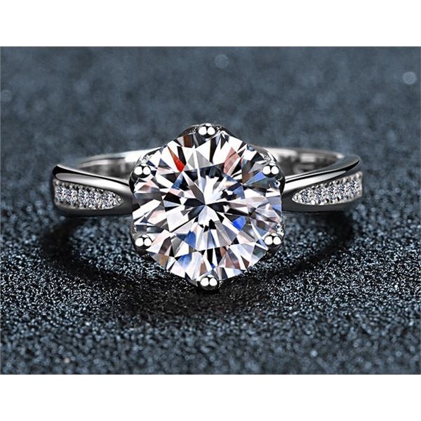5 CT GRA CERTIFIED ROUND BRILLLIANT MOISSANITE 925S