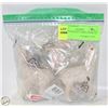 Image 1 : NEW 4 SCHLEICH FIGURES ASSORTED