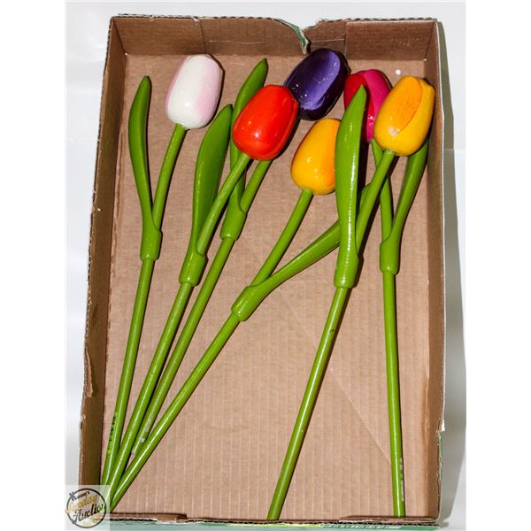 6 POLISH PAINTED TULIPS (6 ITEMS)