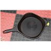 Image 1 : CAST IRON PAN