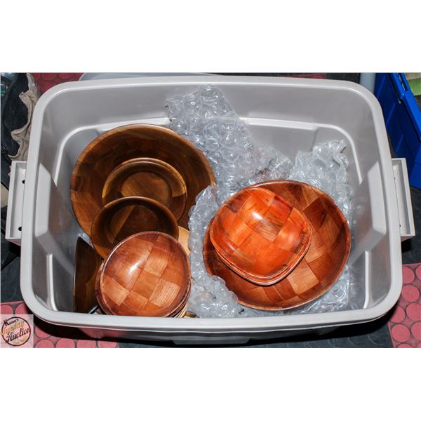 WOODEN BOWLS