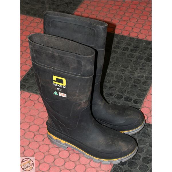 DAKOTA SAFETY RUBBER BOOTS