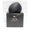Image 1 : NEW OAKLEY SKI HELMET