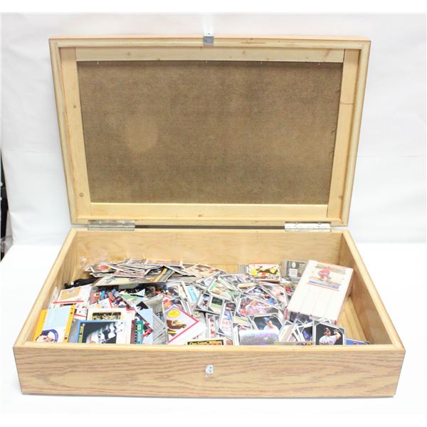 BOX OF ASSORTED SPORTS CARDS
