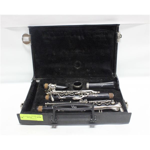 VINTAGE U.S.A. CLARINET IN CASE-ESTATE