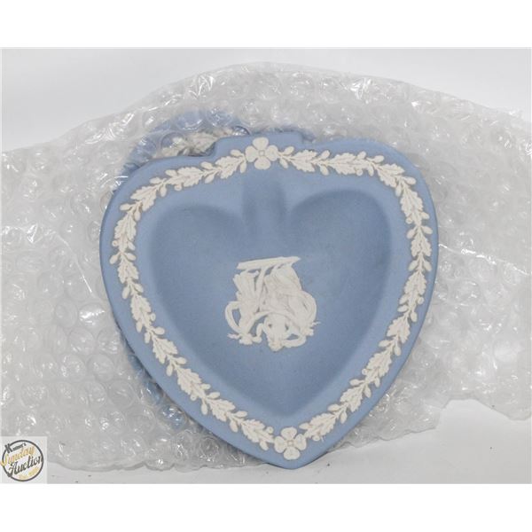 PAIR OF GENUINE WEDGEWOOD BLUE PORCELAIN ASHTRAYS