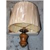 Image 1 : ESTATE HANGING OAK LAMP WORKING
