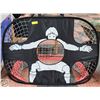 Image 1 : COLLAPSIBLE SOCCER NET AND BALL