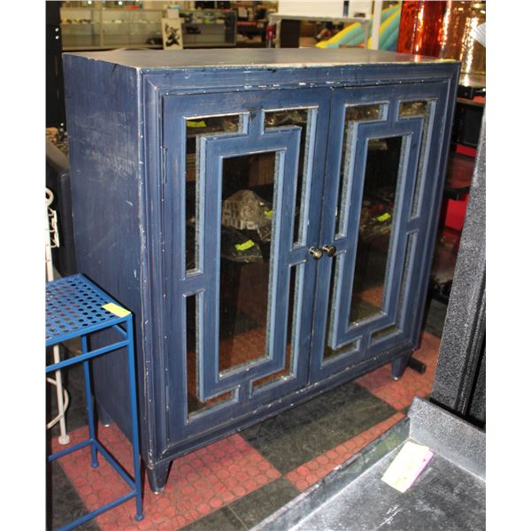 BAILIFF SEIZED: BLUE CABINET 2 SHELVES