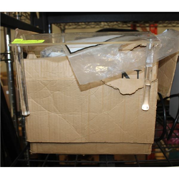 BAILIFF SEIZED: CASE OF NEW ACRYLIC RISERS
