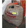 Image 1 : BAILIFF SEIZED: BAG OF HAIRDRESSER BIBS