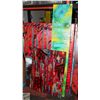 Image 1 : LARGE LOT OF ART