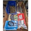 Image 1 : FLAT OF NEW SORTED HARDWARE INCL. 10 STRIPS