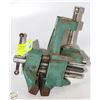 Image 1 : GREEN BENCH VISE