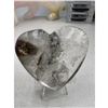 Image 5 : 1.6 INCH AGATE HEART  WITH FORMATION