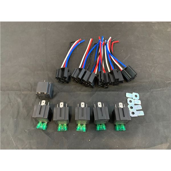 6 Pack 30A Fuse Relay Switch Harness Set - 12V DC 4-Pin