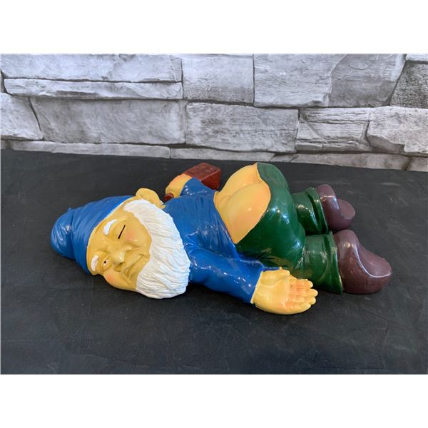 9.5" Gnome Statue - Outdoor Décor - Drunkin Gnome With Butt Out