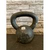 Image 1 : 25 Lb Cast Iron Kettlebell