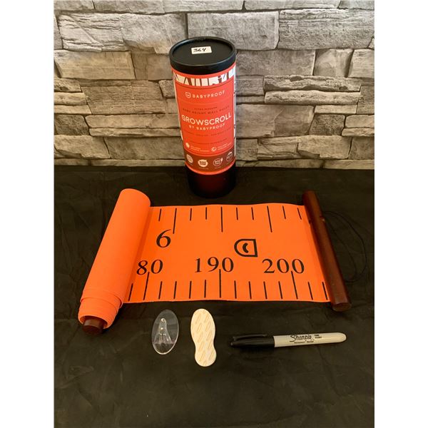 Babyproof Growscrool Ultra Modern Baby Height Wall Ruler