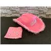 Image 1 : Cowboy Hat With Bandana Feather Boa Pink With Pink