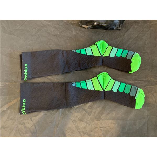 Cambivo 2 Pairs Compression Socks (20-30 mmHg Small Black & Green Colour