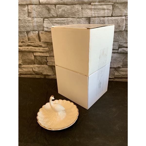 Lot of 2 Zeayea Ceramic Ring Holder Peacock Jewelry Tray