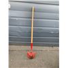 Image 2 : Spade Shovel