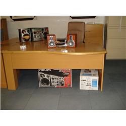 Maple Executive L-Shaped Semi-bowfront Desk