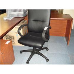 Black Leather Gaslift Chair