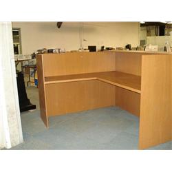 Oak Gallery Reception Station