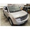 Image 10 : 108 -- 2009 LINCOLN MKX, SILVER, 257770 KMS, ALL WHEEL DRIVE