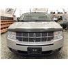 Image 6 : 108 -- 2009 LINCOLN MKX, SILVER, 257770 KMS, ALL WHEEL DRIVE